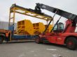 2. Linde 45to Reachstacker mit Überhöhenrahmen.jpg